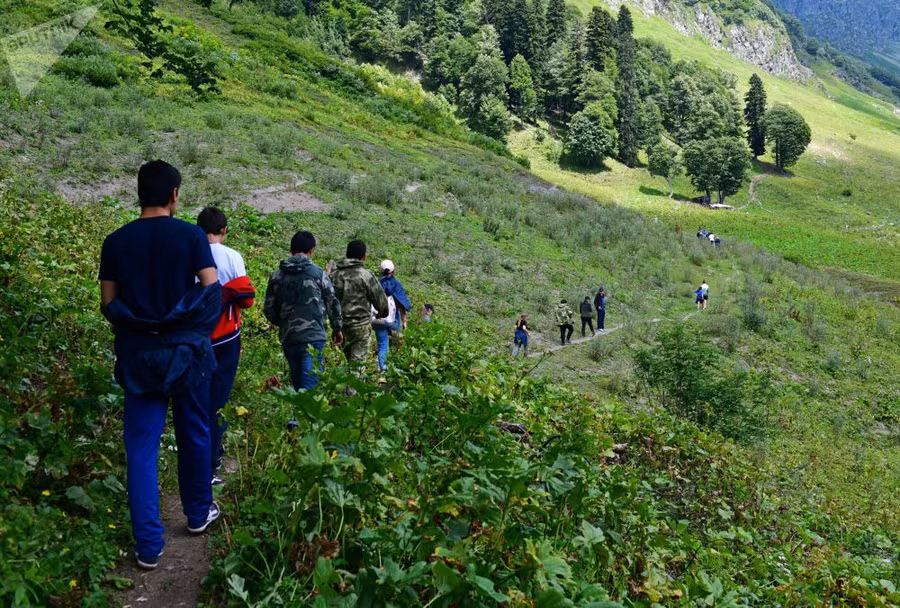 Chiêm ngưỡng thiên nhiên kỳ vĩ trong Vườn quốc gia Rista ở Abkhazia Chiêm ngưỡng thiên nhiên kỳ vĩ trong Vườn quốc gia Rista ở Abkhazia