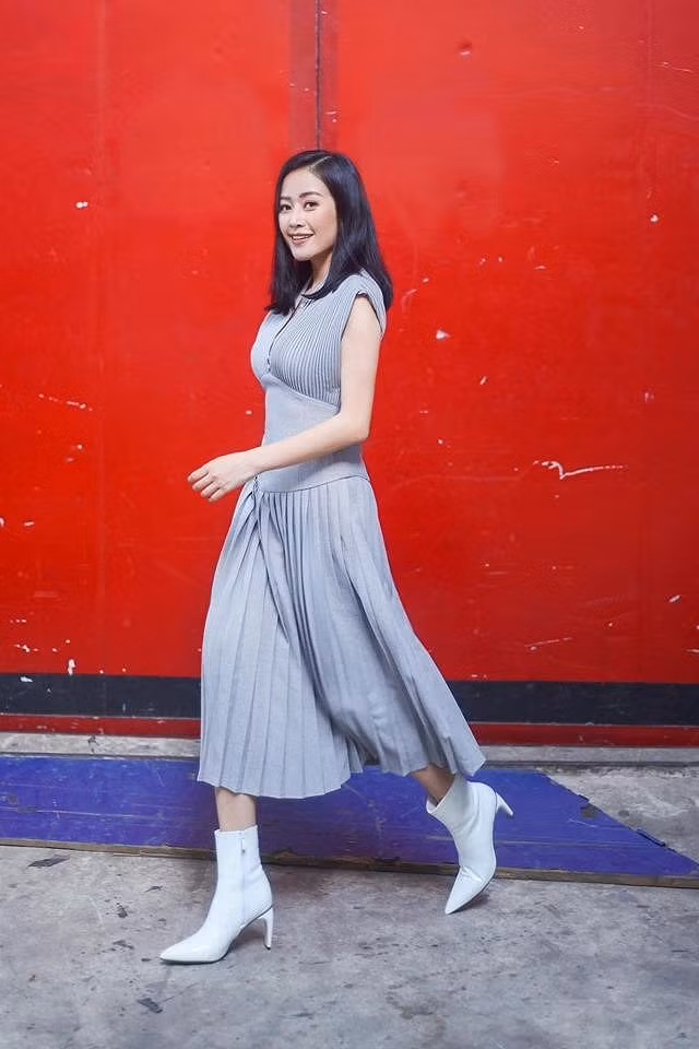 Ba cựu học sinh THPT Chu Văn An nổi tiếng giới trẻ: MC, hot girl đủ cả - ảnh 2