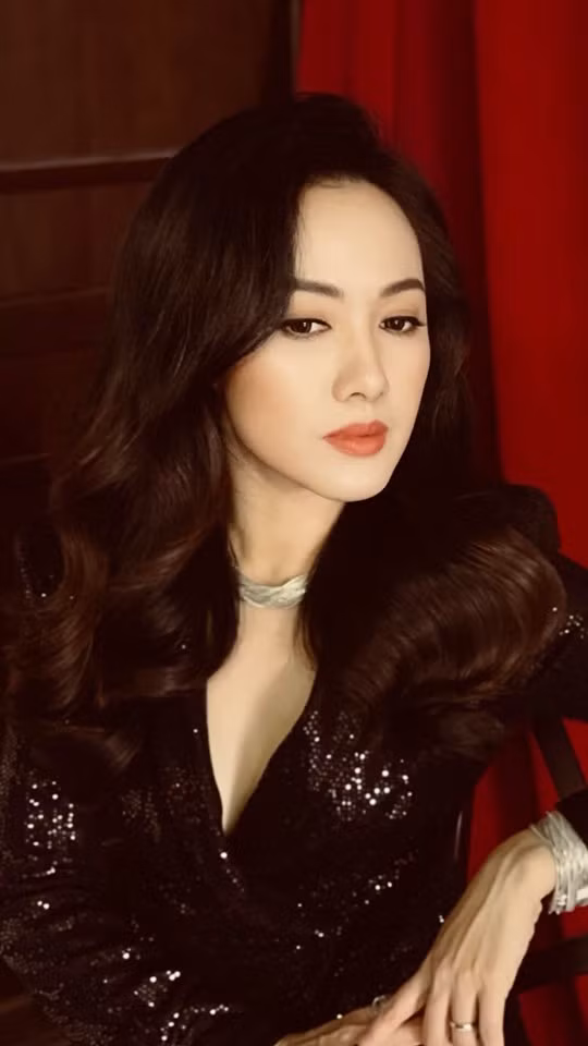 BTV Hoài Anh lên tiếng về nghi vấn sửa mũi