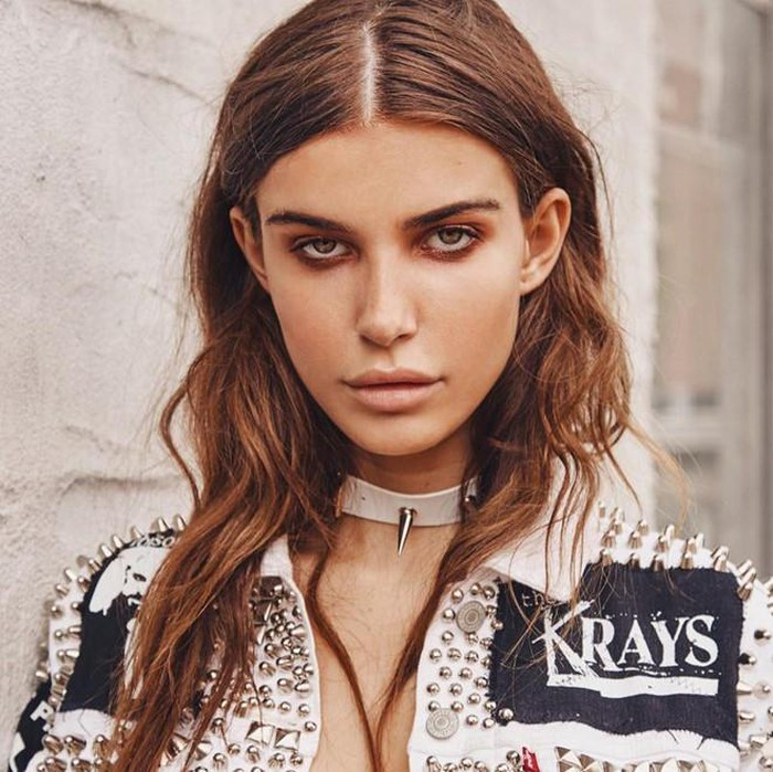 Siêu mẫu đắt giá được ví như "Cinderella mạng xã hội" ảnh 5