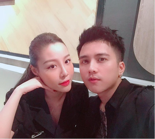 Vợ xinh như hot girl của Mạnh Quân phim “Về nhà đi con” ngoại truyện ảnh 8 Vợ xinh như hot girl của Mạnh Quân phim Về nhà đi con ngoại truyện-9