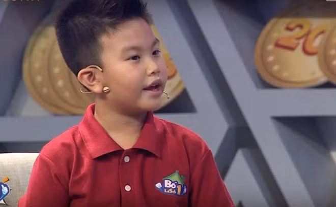 "cau be biet tuot” minh khang bao lan gay bao truyen hinh, khien mc "cung hong" gio ra sao? - 16