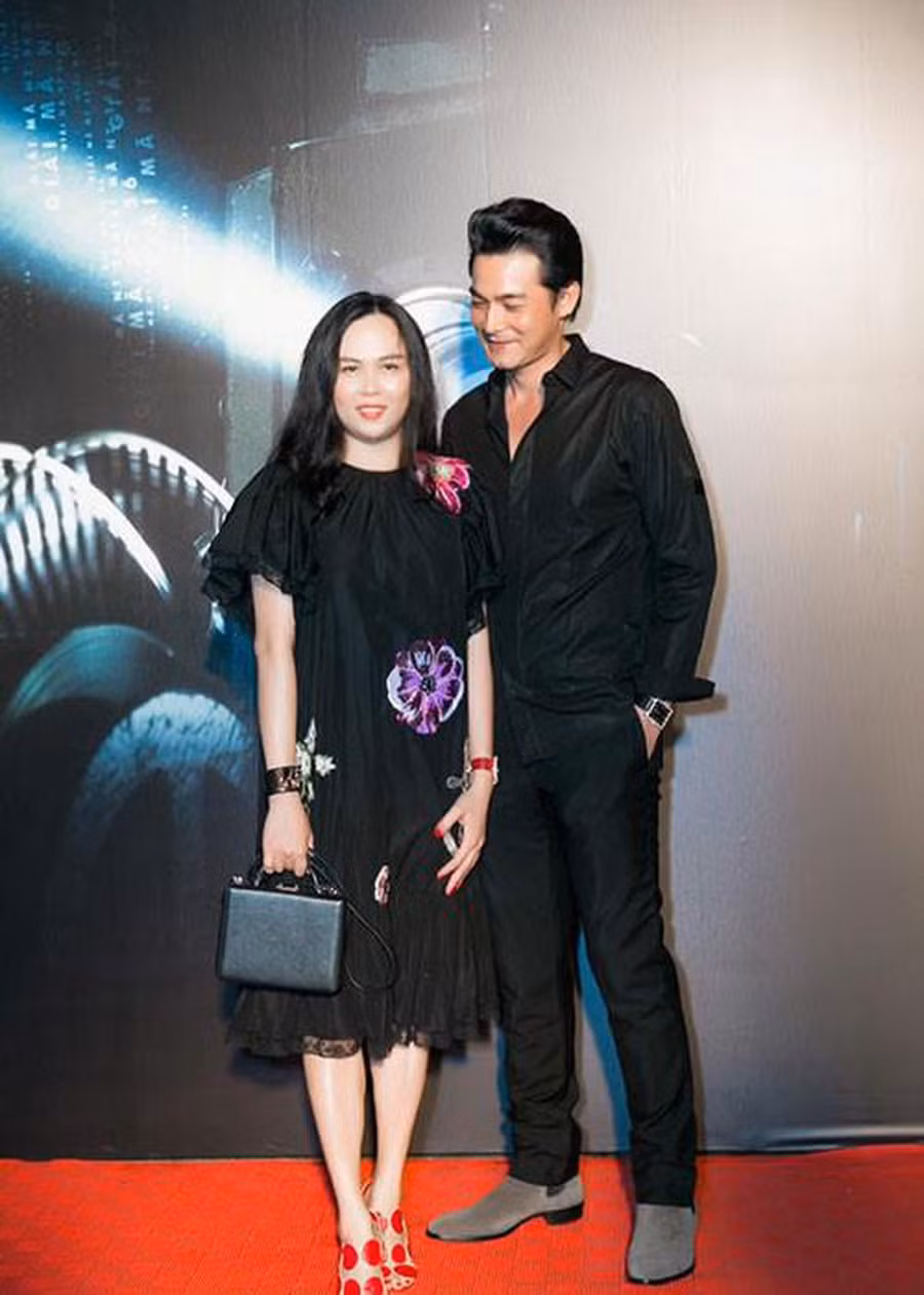 Bị cho là “kẻ bội bạc” với Lê Phương, cuộc sống của Quách Ngọc Ngoan bên Phượng Chanel ra sao? ảnh 4