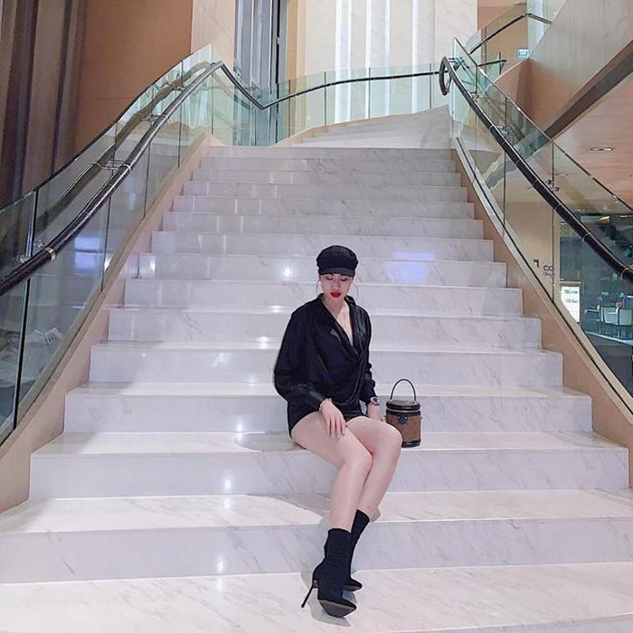 "Bạn gái tin đồn" check-in cùng resort với Quang Hải ảnh 2 "Bạn gái tin đồn" check-in cùng resort với Quang Hải ảnh 2