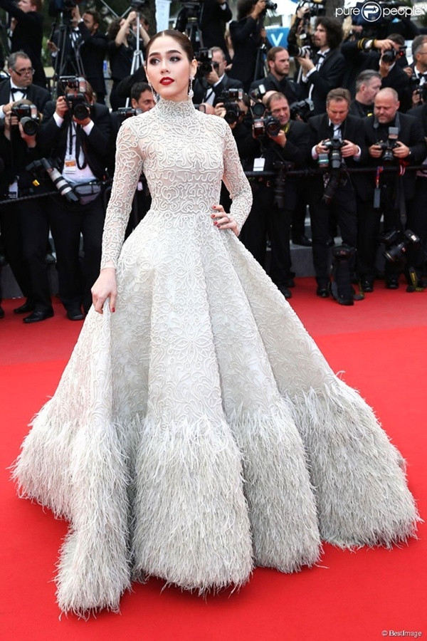 Ngoài mỹ nhân ""Chiếc lá bay"", đây là những người đẹp có gu thời trang chất ngất của Thái Lan ảnh 14 Ngoài mỹ nhân