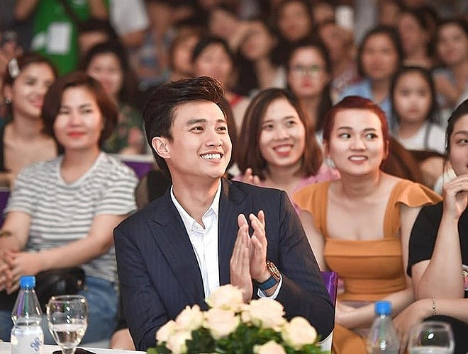 Hé lộ mức cát-xê bất ngờ của dàn diễn viên “Về nhà đi con” ảnh 20 Hé lộ mức cát - xê bất ngờ của dàn diễn viên Về nhà đi con - Hình 20