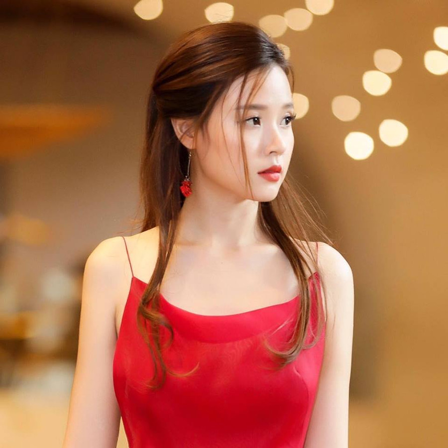 Midu lần đầu lên tiếng về lý do không thể yêu Harry Lu ảnh 1 5 lần 7 lượt được fans vun vén tình cảm, Midu lần đầu lên tiếng về lý do không thể yêu Harry Lu-1