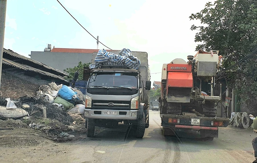 Trở lại làng tỷ phú đồng nát sau vụ nổ kho đạn kinh hoàng 