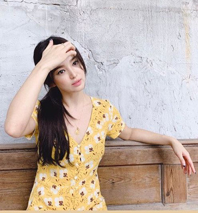 Song Hye Kyo: "Chúng tôi ly hôn vì khác biệt tính cách" ảnh 1 Ảnh Song Hye Kyo được một stylish đăng trên Instagram hôm 25/6.