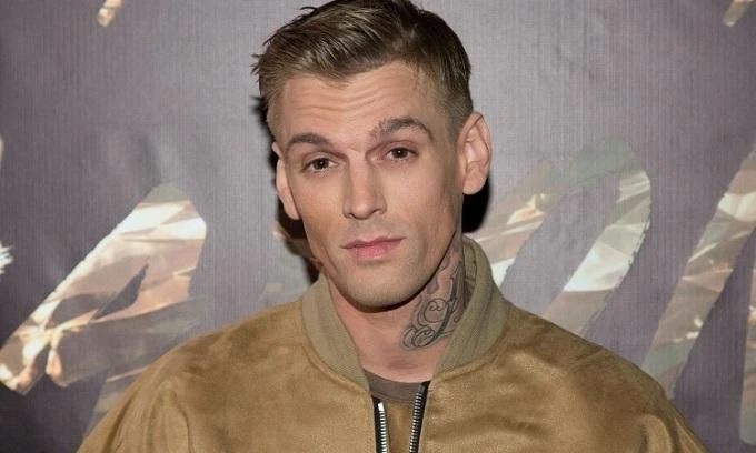 Ca sĩ Aaron Carter qua đời ở tuổi 34