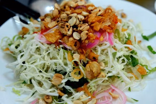 Vit luoc cham mam gung dam chat mien Nam