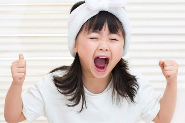 Trẻ nghịch Trẻ nghịch