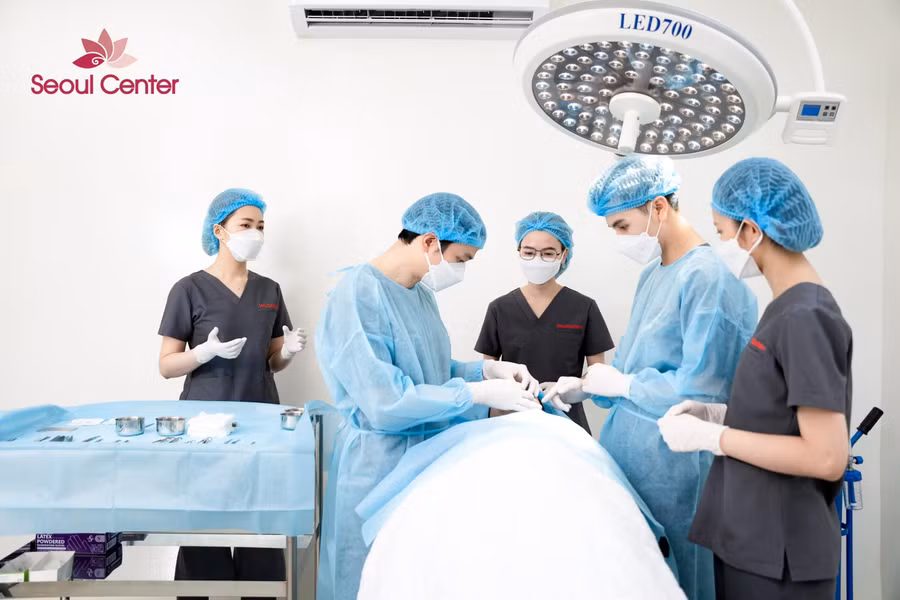 Trình độ chuyên môn cao và tay nghề vững vàng của bác sĩ Seoul Center.