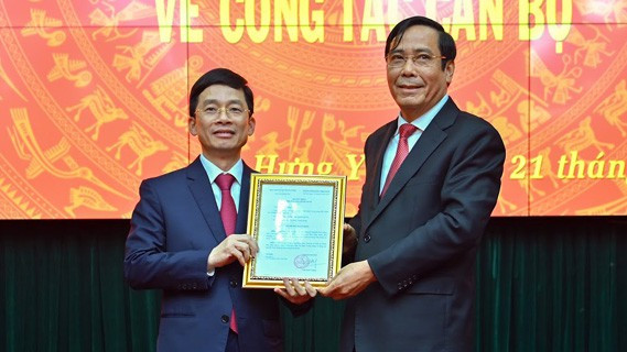 Phó Chủ nhiệm Văn phòng Chính phủ làm Phó Bí thư Tỉnh ủy Hưng Yên