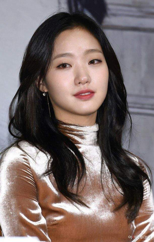 Kiểu trang điểm trong suốt giúp những mỹ nhân mắt một mí xinh đẹp cực phẩm ảnh 1 kimgoeun1