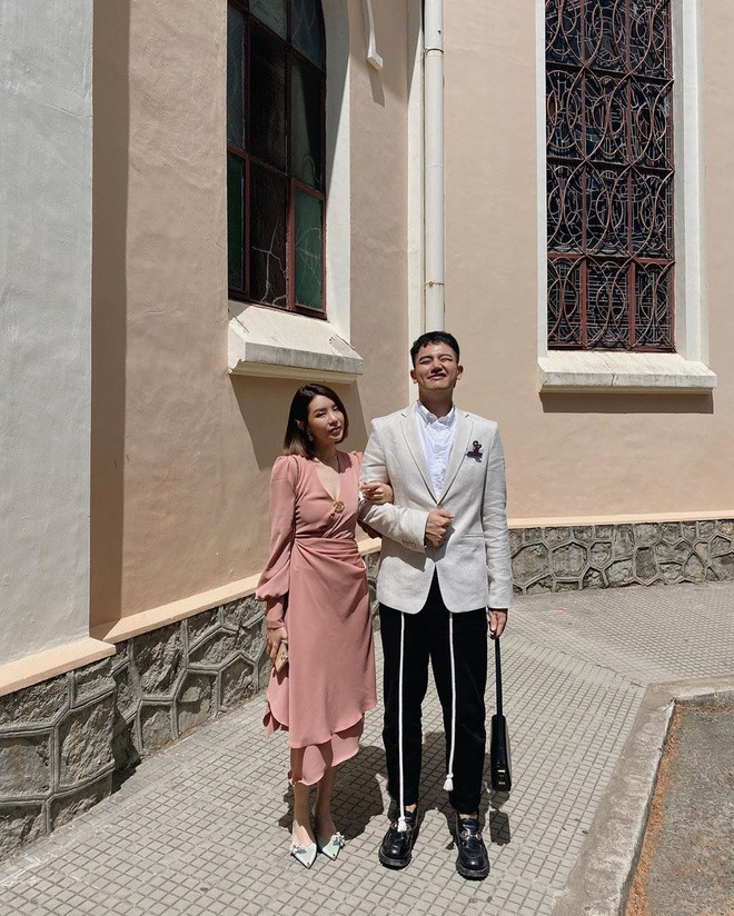 Hot girl, hot boy khoe anh du dam cuoi Toc Tien hinh anh 4 duyplue_83897866_274155710229829_3980266986116042240_n.jpg