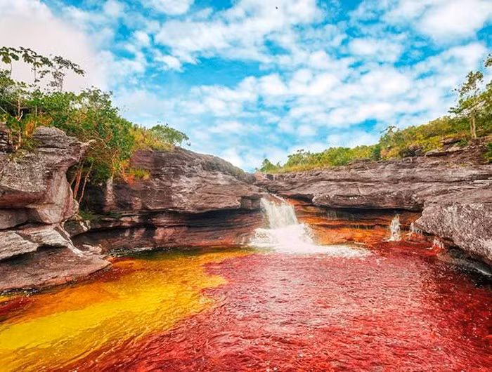 Top 7 dòng sông kỳ lạ bậc nhất hành tinh