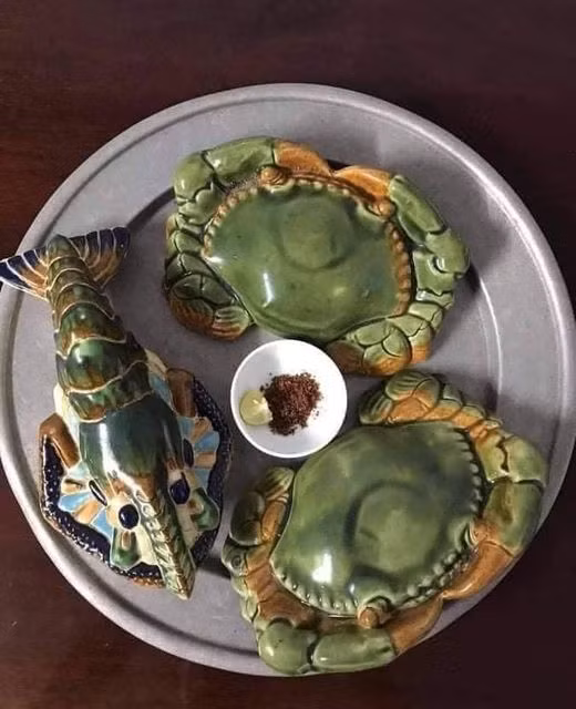 Buổi trưa đạm bạc.