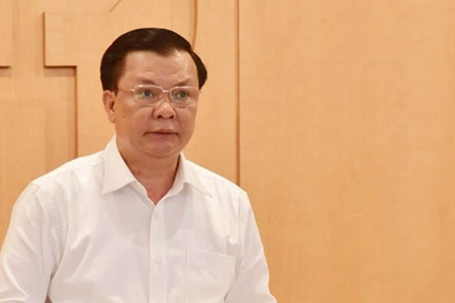 Bí thư Thành ủy Đinh Tiến Dũng