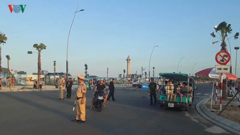 cam luu thong tuyen bao bien dep nhat ha long: giam su hap dan hinh 2