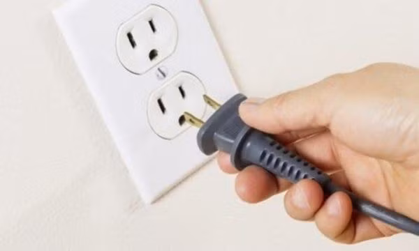 6 sai lam khi su dung am sieu toc khien o dien no tung, lay mang ca nha - 4