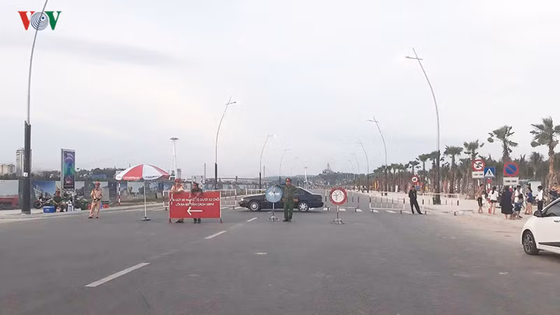 Cấm lưu thông tuyến bao biển đẹp nhất Hạ Long: Giảm sự hấp dẫn