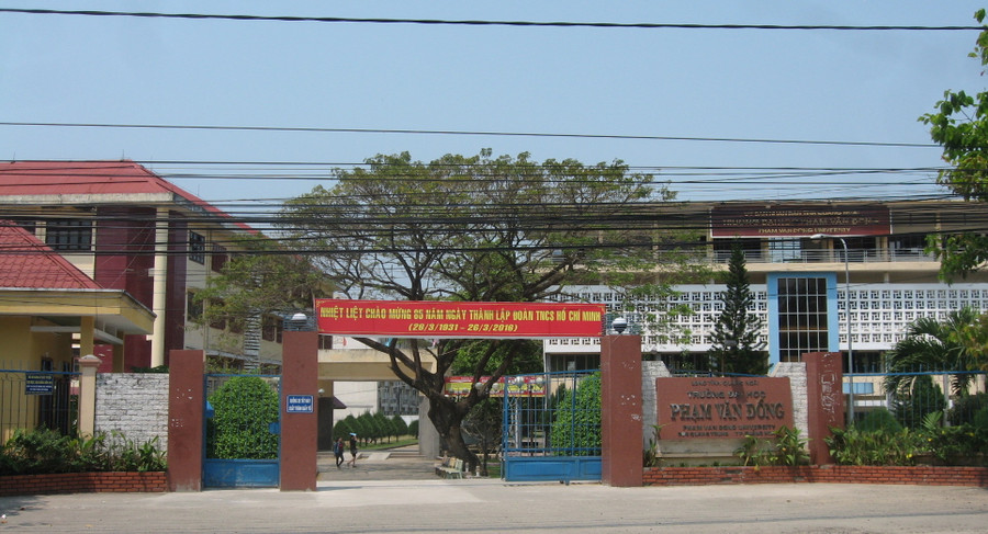 Thanh tra tỉnh Quảng Ngãi đã phát hiện nhiều sai phạm trong đầu tư xây dựng cơ bản tại Trường ĐH Phạm Văn Đồng và quyết định thu nộp ngân sách hơn 2,5 tỷ đồng.