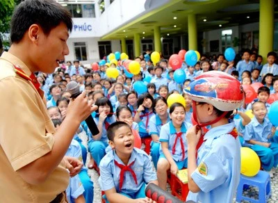 Xây dựng văn hóa giao thông từ trường học