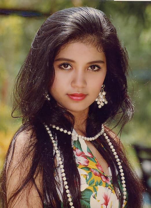 Xôn xao loạt ảnh tuổi đôi mươi “gây bão” của Việt Trinh ảnh 5 Xôn xao loạt ảnh tuổi đôi mươi “gây bão” của Việt Trinh ảnh 5