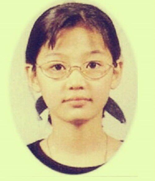 Nhan sắc cực đỉnh của vợ chồng Jeon Ji Hyun ảnh 1