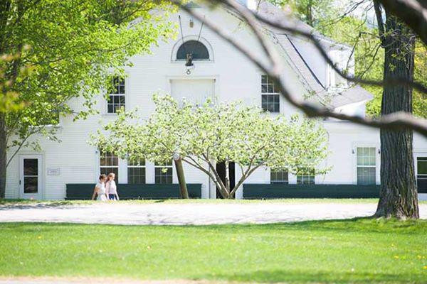 Những ngôi trường đẹp như lâu đài Disney land ảnh 12 di hoc ma tuong den disney land vi nhung ngoi truong dep nhu lau dai - 13