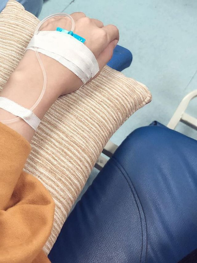 Chạy đua cát-xê, đồ hiệu xe sang và thực tế khắc nghiệt sau ánh hoàng quang showbiz chay dua cat xe do hieu xe sang va thuc te khac nghiet sau anh hoang quang showbiz