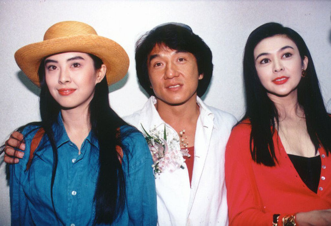 Nhìn lại nhan sắc của loạt đại mỹ nhân Cbiz gần 20 năm trước để hiểu rằng Dương Mịch, Địch Lệ Nhiệt Ba của hiện tại nhạt nhòa thế nào - Ảnh 2. Nhìn lại nhan sắc của loạt đại mỹ nhân Cbiz gần 20 năm trước để hiểu rằng Dương Mịch, Địch Lệ Nhiệt Ba của hiện tại nhạt nhòa thế nào - Ảnh 2.