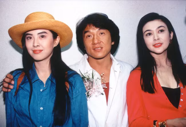 Nhìn lại nhan sắc của loạt đại mỹ nhân Cbiz gần 20 năm trước để hiểu rằng Dương Mịch, Địch Lệ Nhiệt Ba của hiện tại nhạt nhòa thế nào - Ảnh 2. Nhìn lại nhan sắc của loạt đại mỹ nhân Cbiz gần 20 năm trước để hiểu rằng Dương Mịch, Địch Lệ Nhiệt Ba của hiện tại nhạt nhòa thế nào - Ảnh 2.