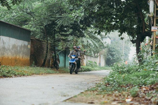 Bộ ảnh chân thực đến từng cảm xúc, 2 thanh niên tái hiện cảnh trộm chó và cái kết nhãn tiền