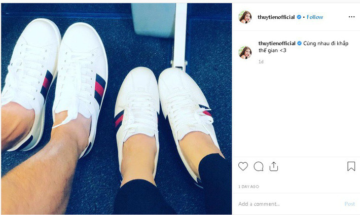 Giữa tin đồn hôn nhân trục trặc, Thủy Tiên chứng minh tình cảm ngọt ngào với Công Vinh khi cùng diện giày đôi “đi khắp thế gian”? - Ảnh 1. Giữa tin đồn hôn nhân trục trặc, Thủy Tiên chứng minh tình cảm ngọt ngào với Công Vinh khi cùng diện giày đôi “đi khắp thế gian”? - Ảnh 1.