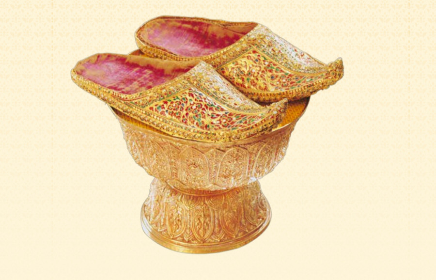 5 bảo vật Hoàng gia trong Lễ đăng quang của Vua Thái Lan ảnh 5 Chú thích ảnh