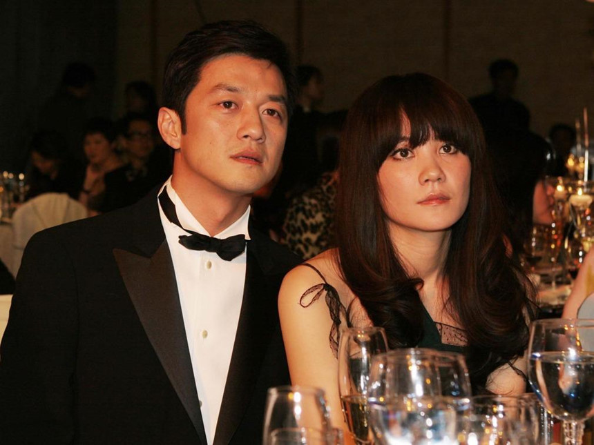 Vì sao Lý Á Bằng không đẹp trai vẫn cưa đổ được Vương Phi, Châu Tấn? ảnh 4 Ly A Bang khong dep trai van cua do duoc Vuong Phi, Chau Tan hinh anh 4