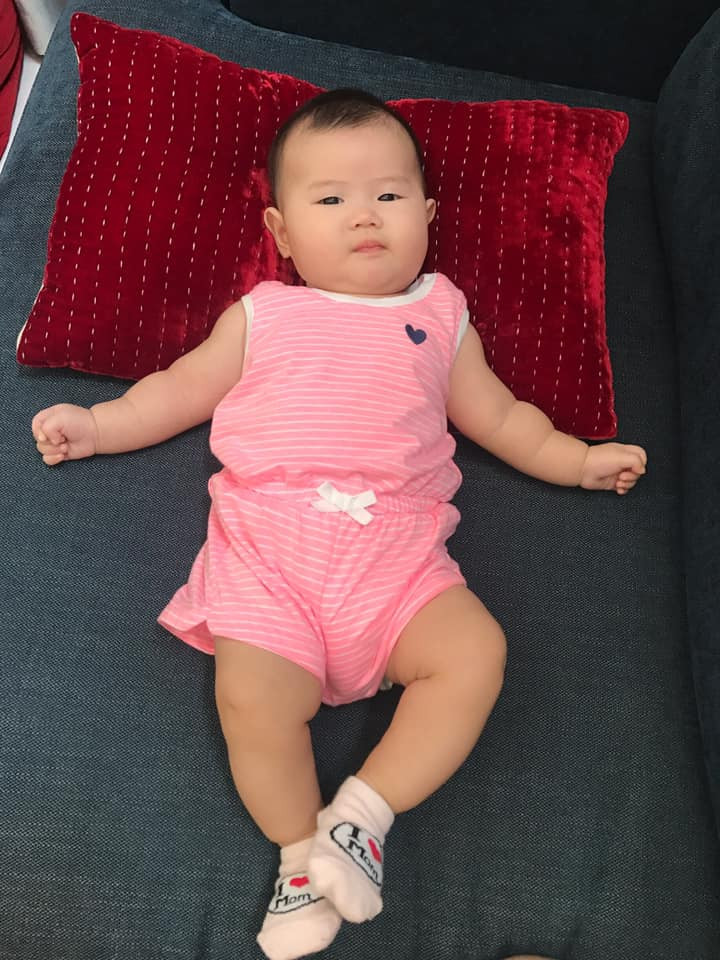 Liên tục bị hỏi danh tính cha con gái, mẹ đơn thân Thân Thúy Hà đáp trả cực gắt ảnh 2 lien tuc bi hoi danh tinh cha cua con gai, me don than than thuy ha buc tuc dap tra - 2