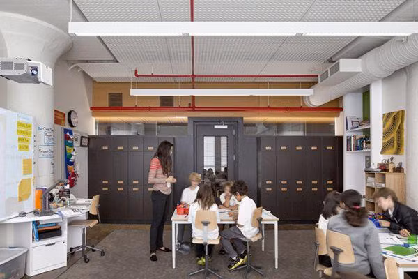 he lo ngoi truong co hoc phi 1,3 ty/nam, phu huynh toan dai gia lam tien - 2