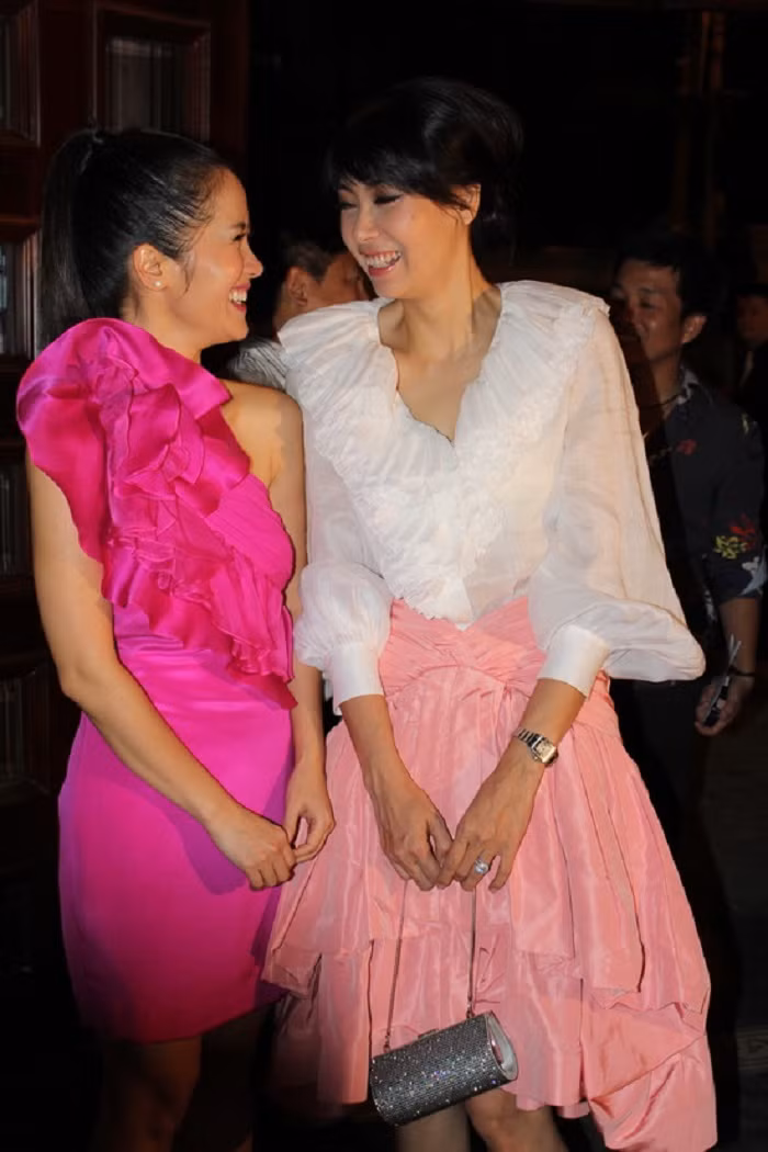 Tinh ban ben bi va dang nguong mo cua Hong Nhung - Ha Kieu Anh hinh anh 6