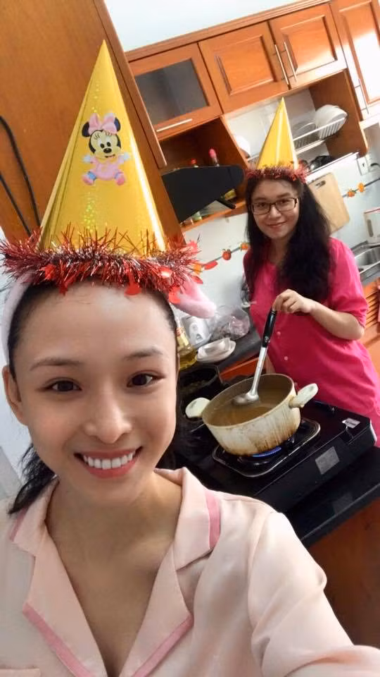 Ra khỏi cánh cửa trại giam, hoa hậu Trương Hồ Phương Nga thay da đổi thịt tận hưởng cuộc sống hạnh phúc-6