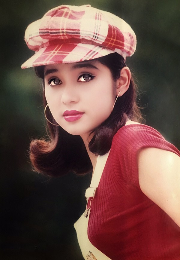 Xôn xao loạt ảnh tuổi đôi mươi “gây bão” của Việt Trinh ảnh 3 Xôn xao loạt ảnh tuổi đôi mươi “gây bão” của Việt Trinh ảnh 3