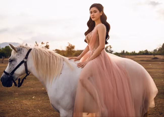 Hậu ly hôn, Trương Quỳnh Anh xóa bỏ dấu vết gái một con - Ảnh 4.