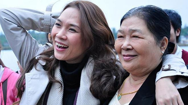 Mẹ Mỹ Tâm từng là hoa khôi huyện, dạy con "thành đạt phải khiêm nhường" ảnh 2 Me My Tam: Duoc coi la hoa khoi huyen, day con