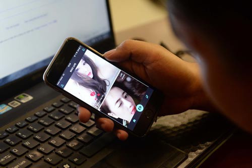 Không chỉ có Khá Bảnh, Youtube còn xuất hiện video hướng dẫn chơi ma túy, tiềm ẩn nhiều nỗi lo cho trẻ con - Ảnh 7. Không chỉ có Khá Bảnh, Youtube còn xuất hiện video hướng dẫn chơi ma túy, tiềm ẩn nhiều nỗi lo cho trẻ con - Ảnh 7.