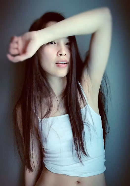 ca si hien thuc khoe anh tre dep nhu thieu nu, up mo chuyen tinh yeu hinh anh 3