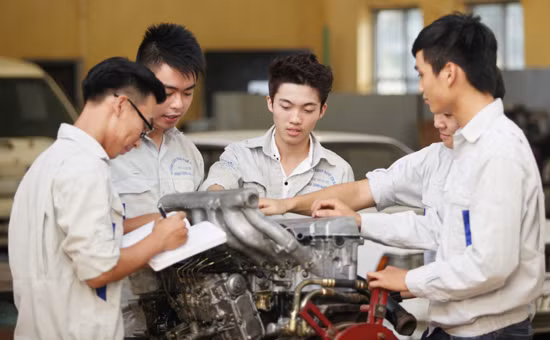 Trường nghề, thay đổi để thích ứng với 4.0