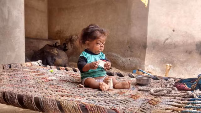  Thật khó để tin rằng đây là một chàng trai 23 tuổi. 