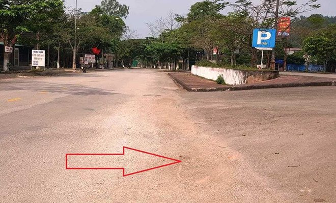 Nơi xảy ra án mạng. Ảnh: Phạm Hòa. Loi khai bi can dam chet giam doc vi nghi vo ngoai tinh hinh anh 1